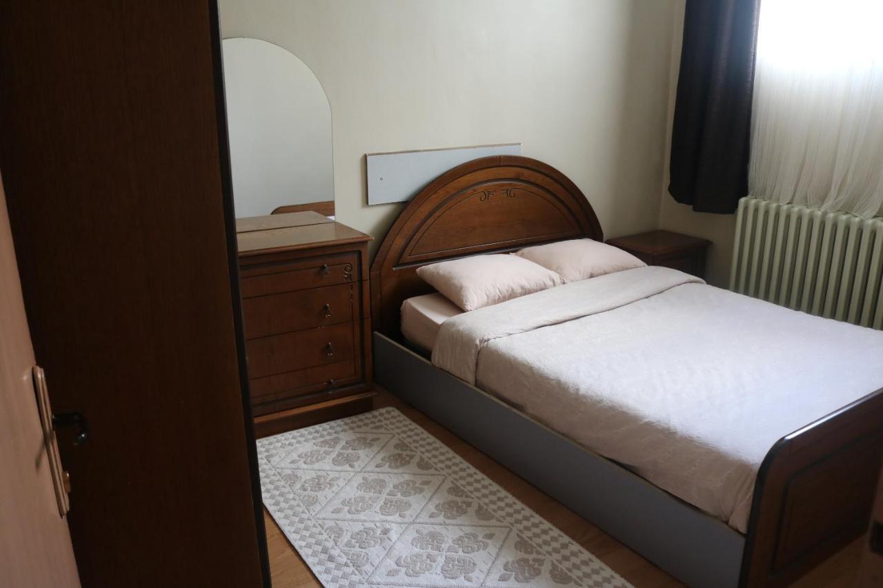 Zafer Hostel Коня Екстериор снимка